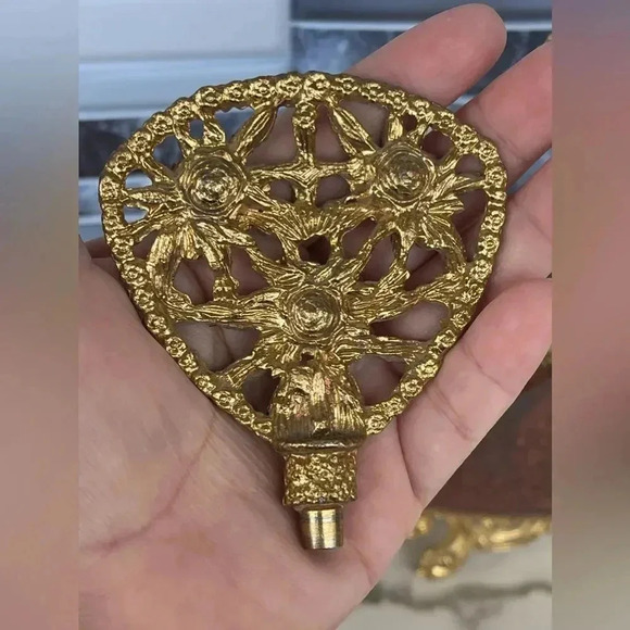 Ormolu Large Cherub Perfume Bottle w/ Amber Glass - Gold Gilt - Vintage - Picture 9 of 13